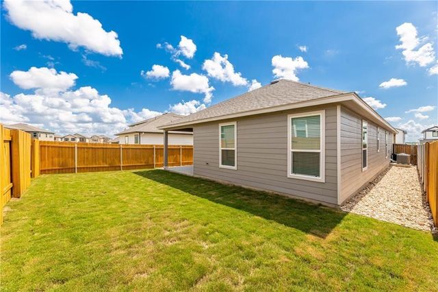 125 Drifter LN, Jarrell, TX 76537