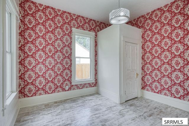 169 W 13th Street, Idaho Falls, ID 83402