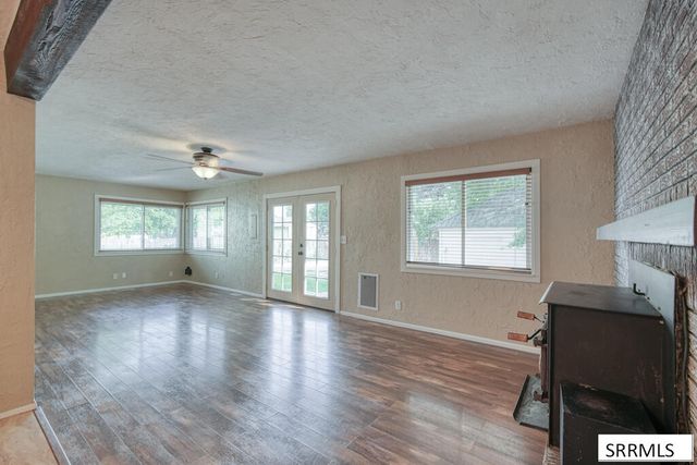 169 W 13th Street, Idaho Falls, ID 83402