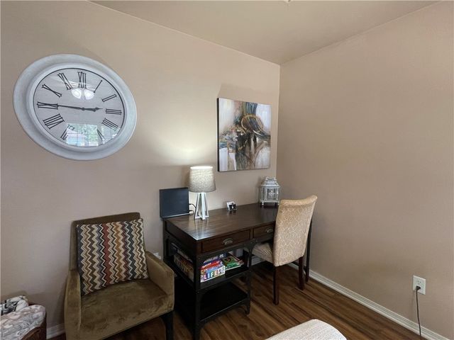 820 SE E Court, Bentonville, AR 72712