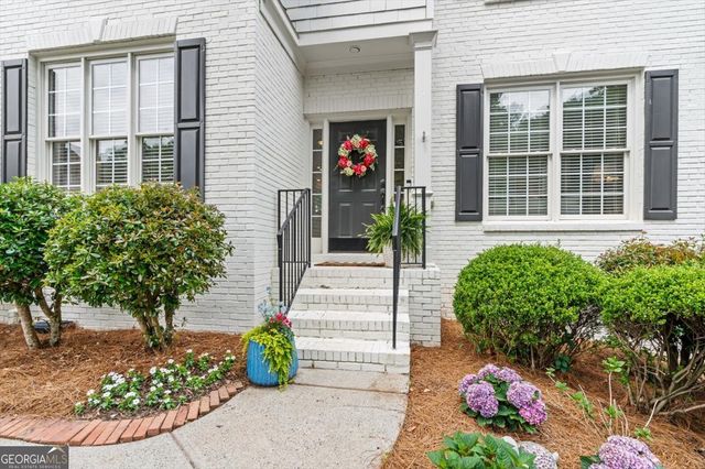 6000 Hampton Bluff Way, Roswell, GA 30075