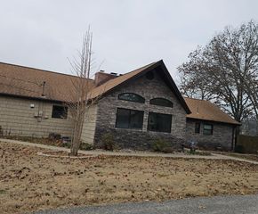 6 Bridgeview Drive, Kimberling City, MO 65686