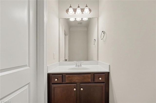 3840 Thistleberry Road, High Point, NC 27265