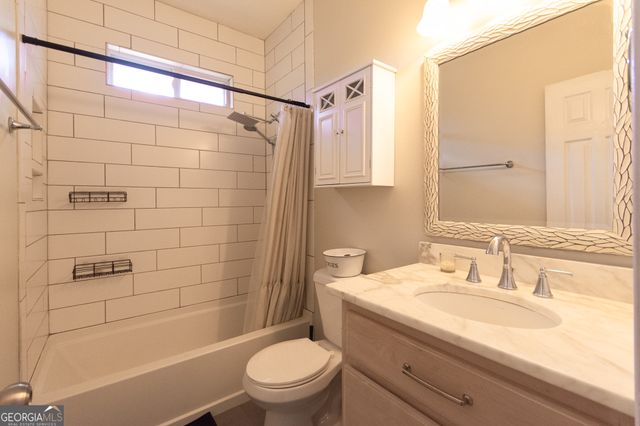 70 Cobblestone Cove, Sharpsburg, GA 30277