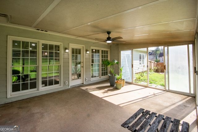 70 Cobblestone Cove, Sharpsburg, GA 30277