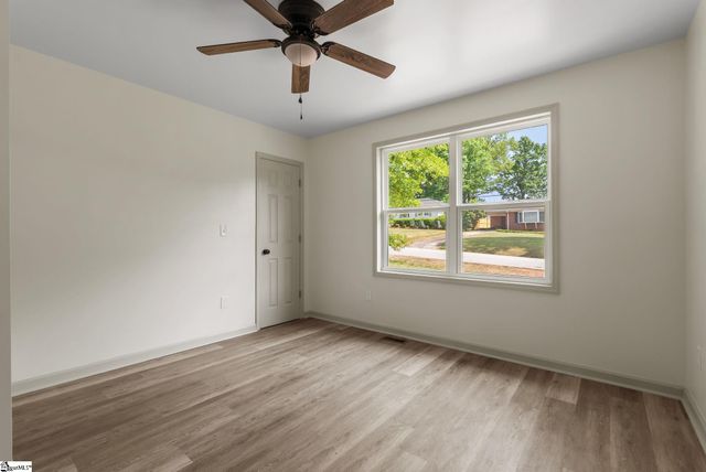 114 Birchwood Drive, Greenville, SC 29605