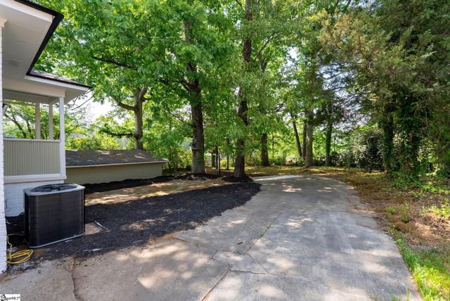 114 Birchwood Drive, Greenville, SC 29605