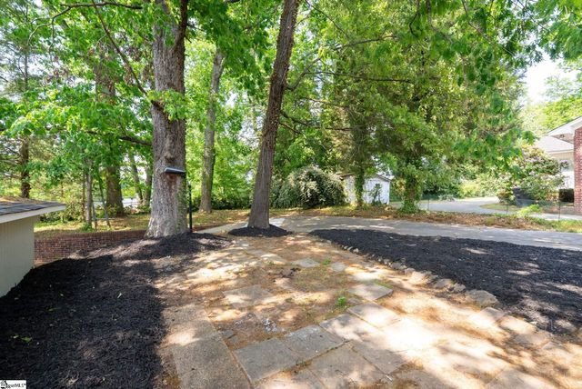 114 Birchwood Drive, Greenville, SC 29605