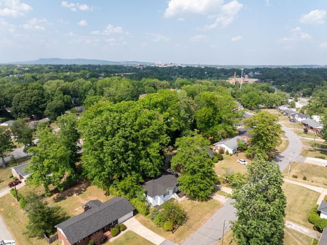 114 Birchwood Drive, Greenville, SC 29605