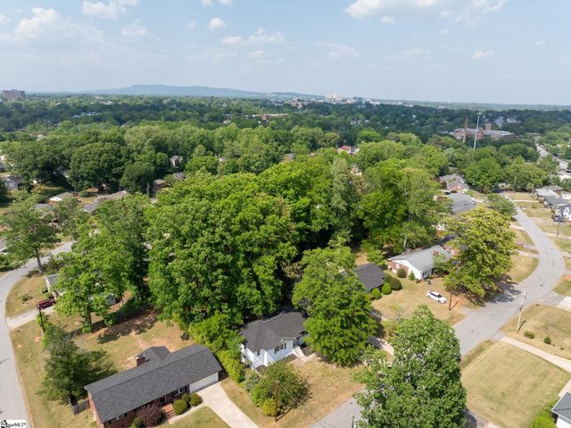 114 Birchwood Drive, Greenville, SC 29605
