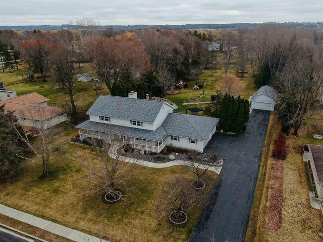 1161 WEDGEWOOD LANE, Fond Du Lac, WI 54935