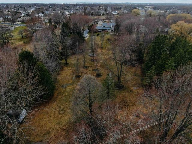 1161 WEDGEWOOD LANE, Fond Du Lac, WI 54935