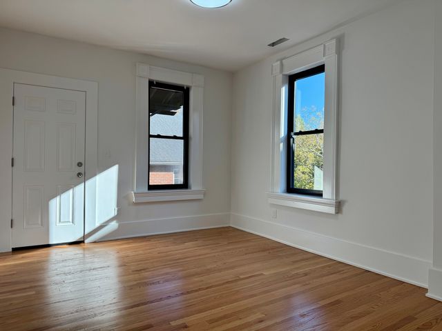 177 Chestnut Street 1R, New Haven, CT 06511