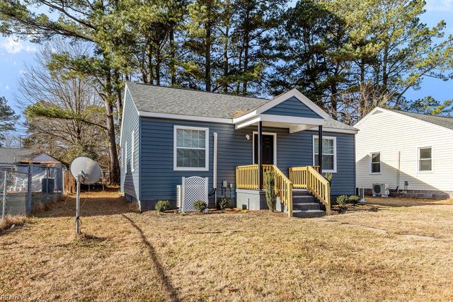 709 Chestnut ST, Franklin, VA 23851