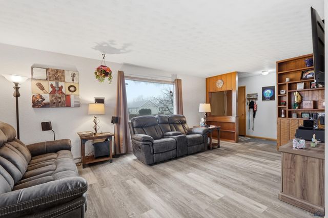 222 ST ANNE, Rapid City, SD 57701