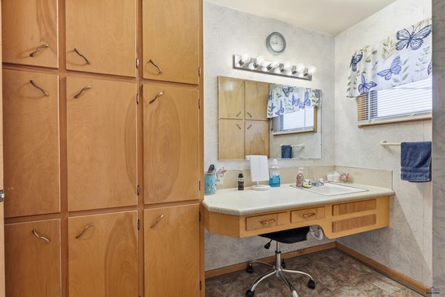 222 ST ANNE, Rapid City, SD 57701