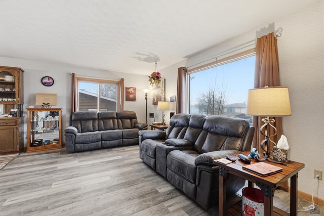222 ST ANNE, Rapid City, SD 57701