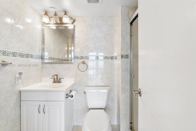 531 N Ocean Boulevard 1005, Pompano Beach, FL 33062