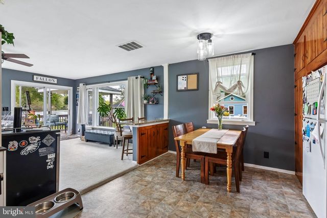 3858 PINE ST, Williamstown, NJ 08094
