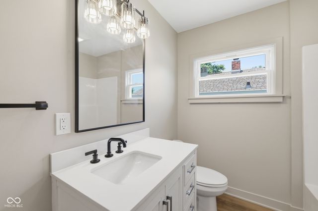 1238 S Centennial Street, Indianapolis, IN 46241