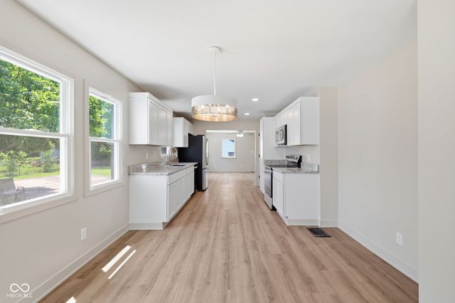 1238 S Centennial Street, Indianapolis, IN 46241