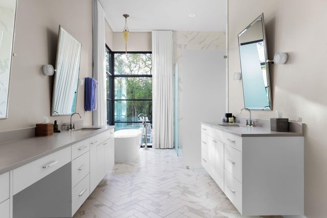 101 Stratford Reserve PL, Austin, TX 78746