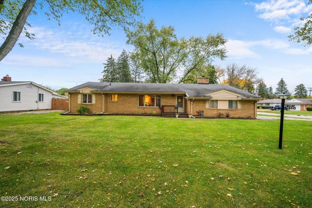 3662 Perlawn Drive, Toledo, OH 43614