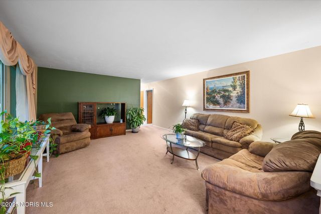 3662 Perlawn Drive, Toledo, OH 43614