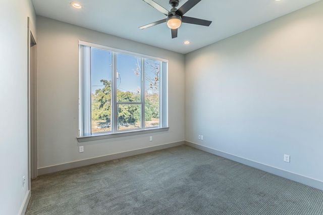 5714 Kemp Street, Houston, TX 77023