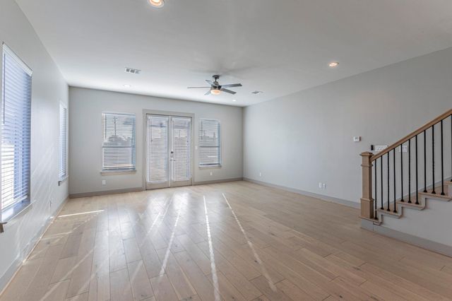 5714 Kemp Street, Houston, TX 77023