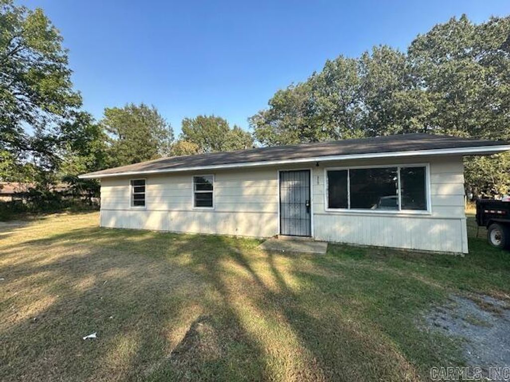 315 Thomas Circle, Lonoke, AR 72086