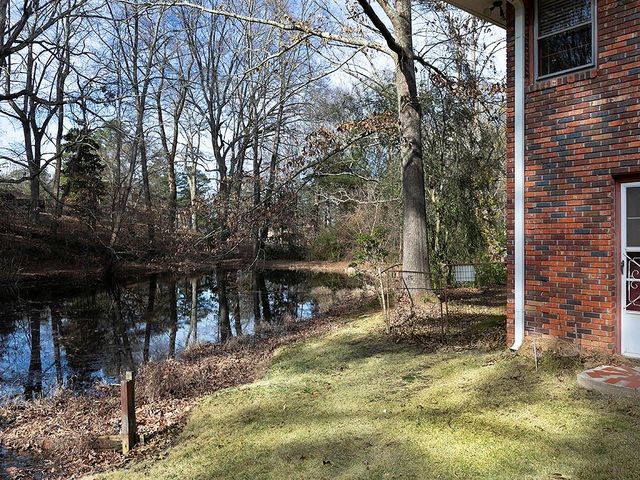 721 Wood Valley SW Road, Mableton, GA 30126