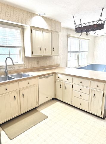 1322 Springfield Hwy, Goodlettsville, TN 37072