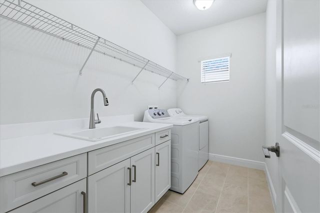 2605 STAR APPLE WAY, Sarasota, FL 34240