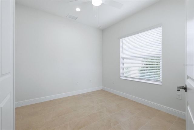 2605 STAR APPLE WAY, Sarasota, FL 34240