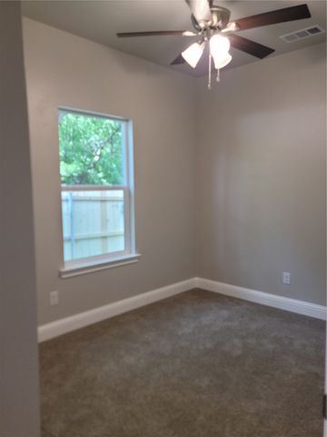 3200 King Street A&B, Greenville, TX 75401