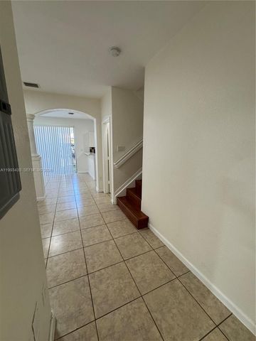 1403 SE 27 CT, Homestead, FL 33035