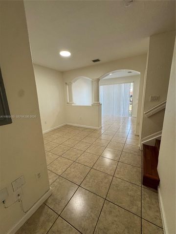 1403 SE 27 CT, Homestead, FL 33035