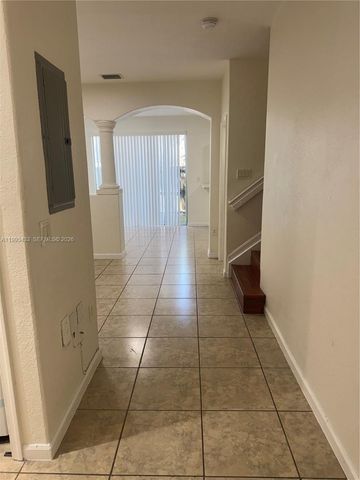 1403 SE 27 CT, Homestead, FL 33035