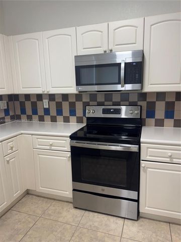 1403 SE 27 CT, Homestead, FL 33035