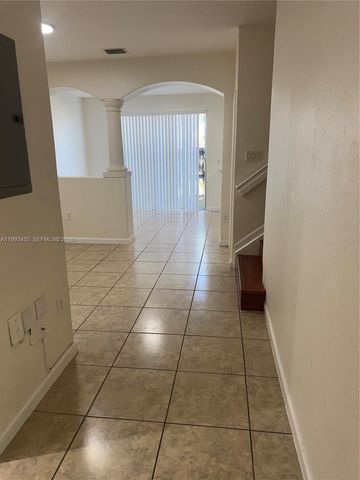 1403 SE 27 CT, Homestead, FL 33035