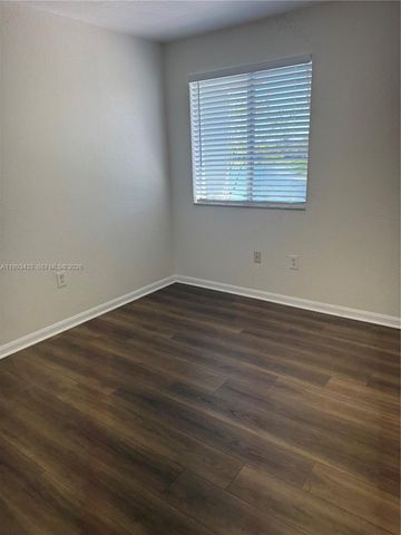 1403 SE 27 CT, Homestead, FL 33035