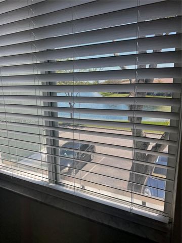 1403 SE 27 CT, Homestead, FL 33035