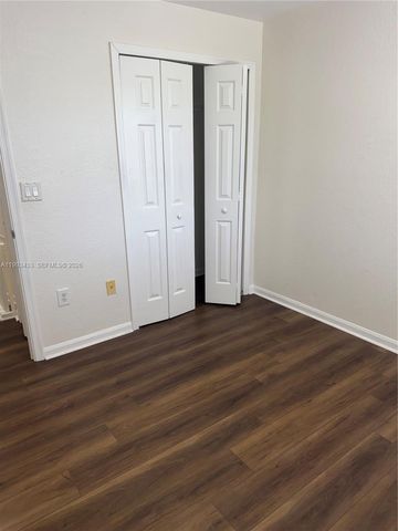 1403 SE 27 CT, Homestead, FL 33035