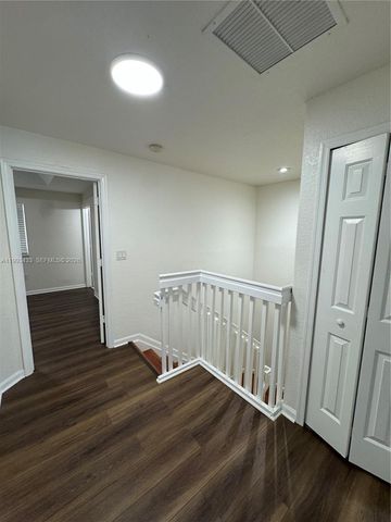 1403 SE 27 CT, Homestead, FL 33035