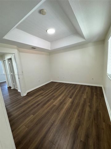 1403 SE 27 CT, Homestead, FL 33035