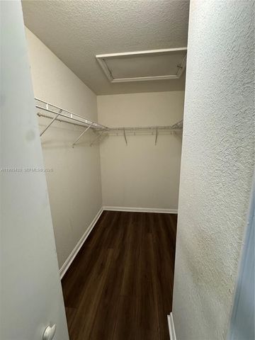 1403 SE 27 CT, Homestead, FL 33035