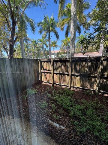 1403 SE 27 CT, Homestead, FL 33035