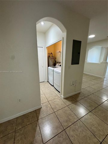 1403 SE 27 CT, Homestead, FL 33035