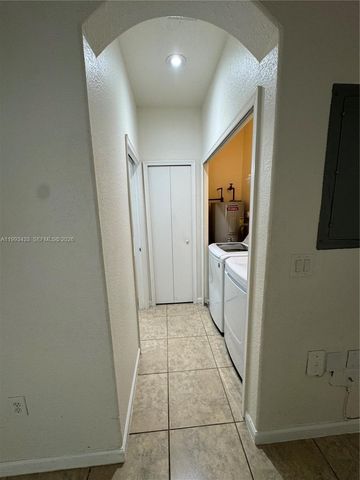 1403 SE 27 CT, Homestead, FL 33035